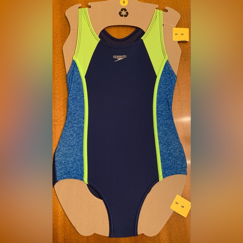 SPEEDO Girl’s/YouthSwimsuit, Small (7/8)